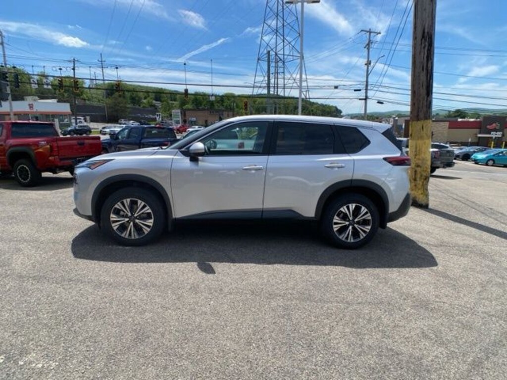 Used 2023 Nissan Rogue SV SUV