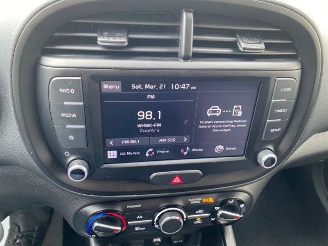2023 Kia Soul LX - Photo 16