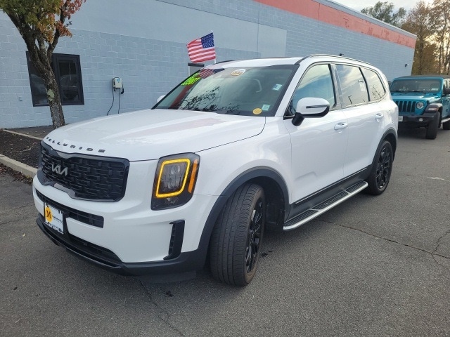 2022 Kia Telluride EX photo 3