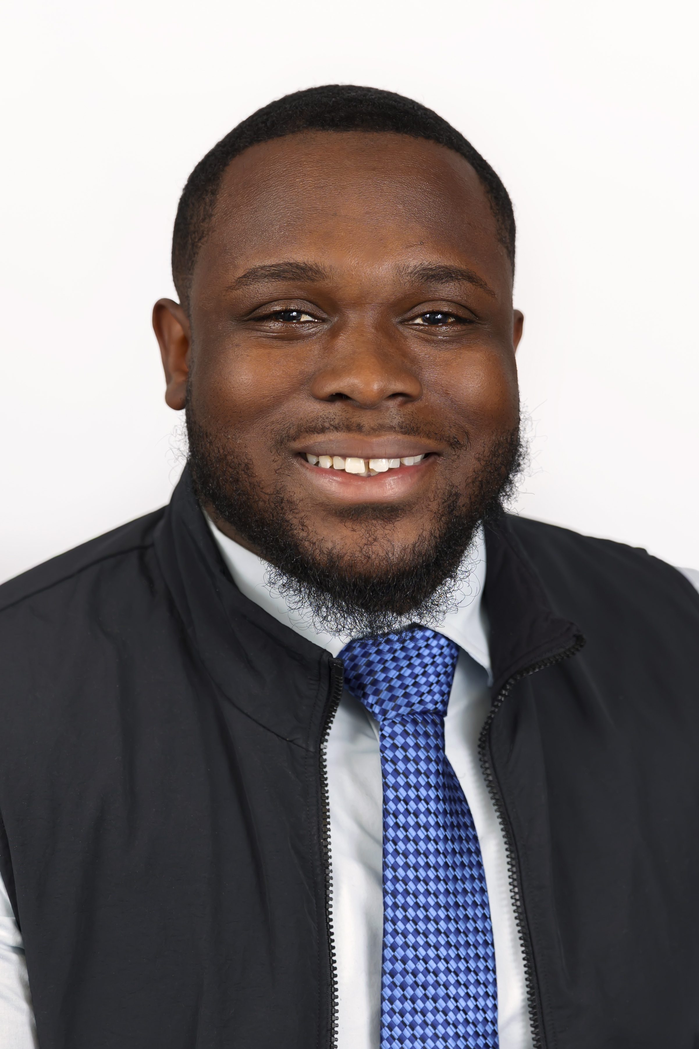 Staff member Hassan Alhassan from ID_d282b685929a