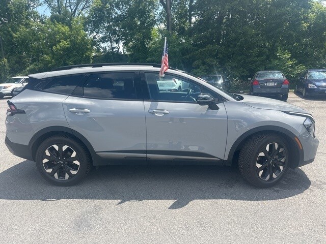 2023 Kia Sportage X-Line photo 2