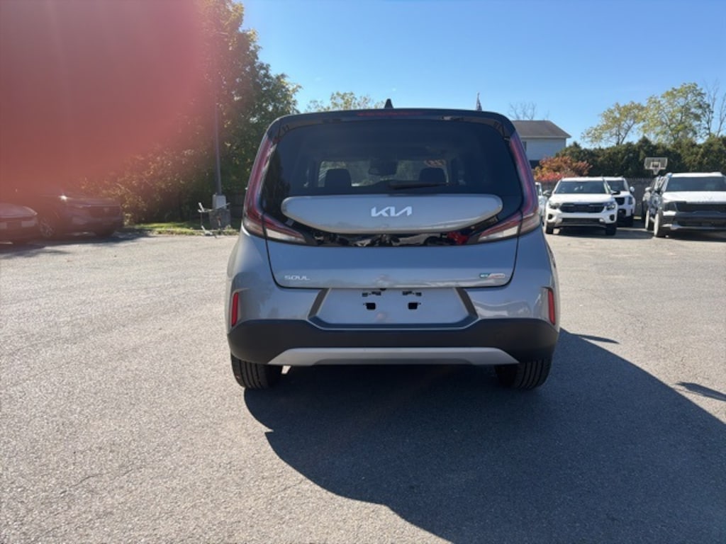 Certified 2023 Kia Soul EX Hatchback