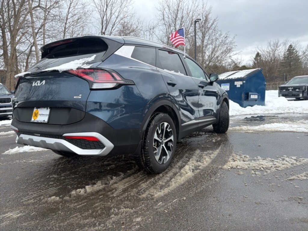 Certified 2023 Kia Sportage Hybrid EX SUV