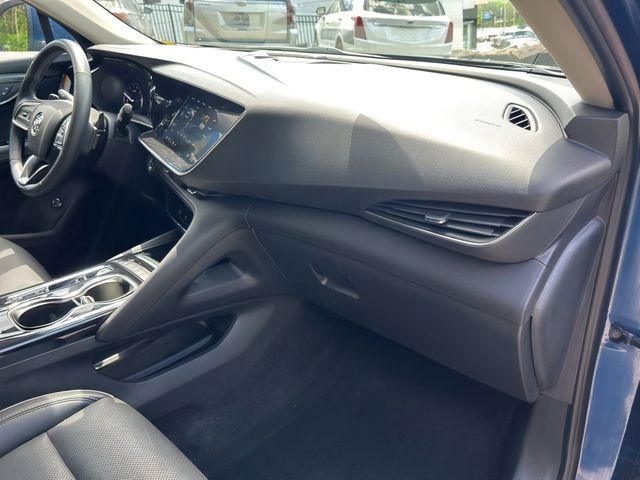 Additional photo of vehicle.