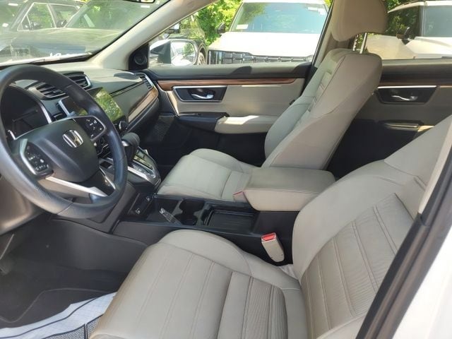 Additional photo of vehicle.