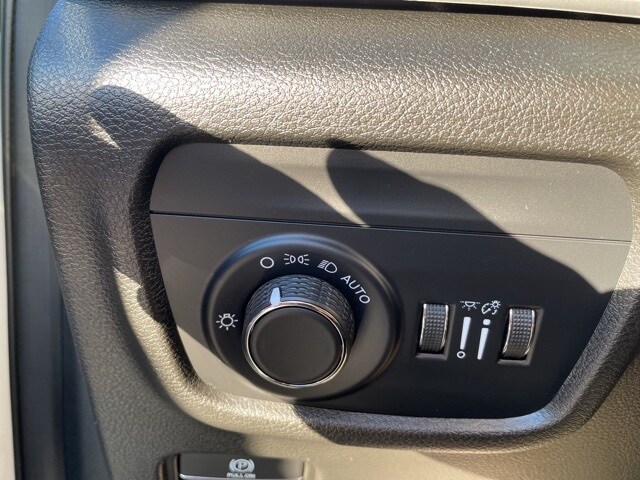 2022 Jeep Grand Cherokee Laredo - Photo 26