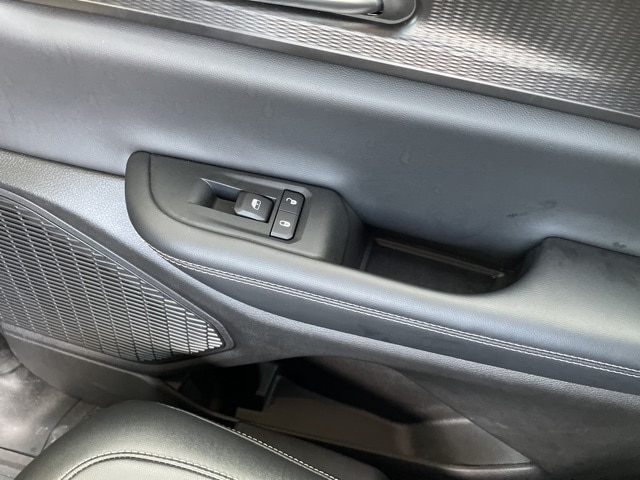 2023 Jeep Grand Cherokee L Altitude - Photo 12
