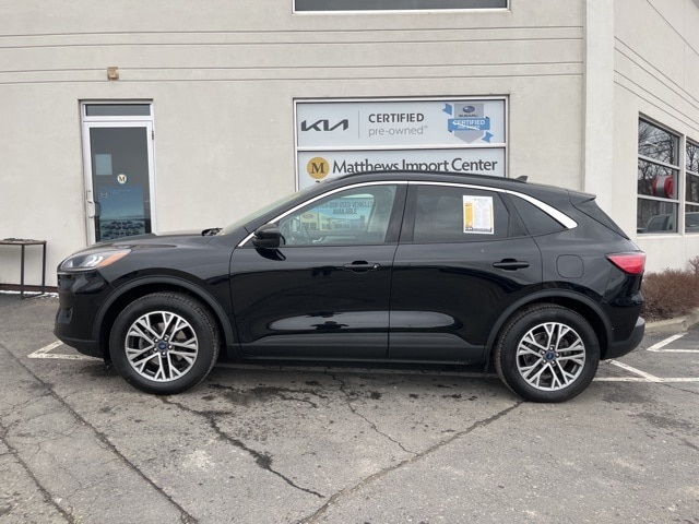 Used 2022 Ford Escape SEL with VIN 1FMCU9H69NUB90567 for sale in Vestal, NY