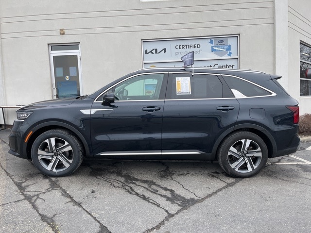 Certified 2023 Kia Sorento SX Prestige Hybrid with VIN KNDRMDLGXP5129548 for sale in Vestal, NY
