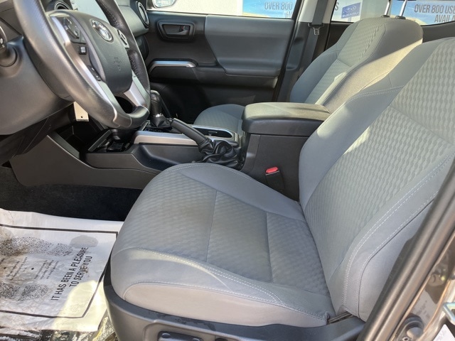 Additional photo of vehicle.
