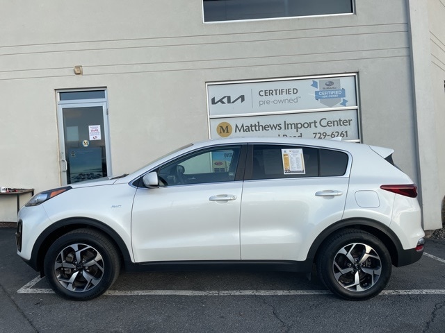 Used 2021 Kia Sportage LX with VIN KNDPMCAC6M7918796 for sale in Vestal, NY