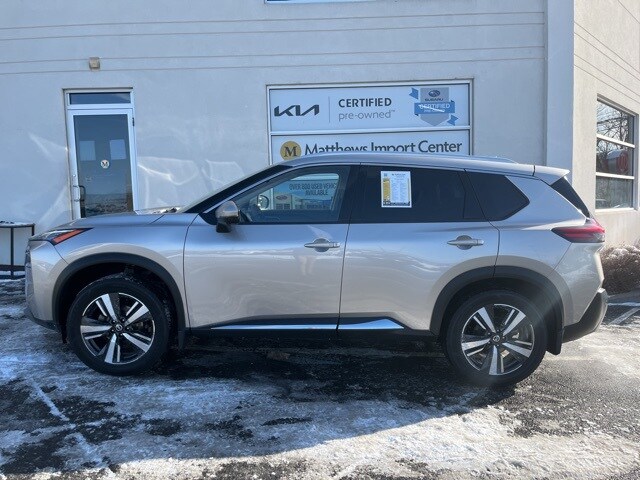 Used 2021 Nissan Rogue SL with VIN JN8AT3CB7MW242673 for sale in Vestal, NY