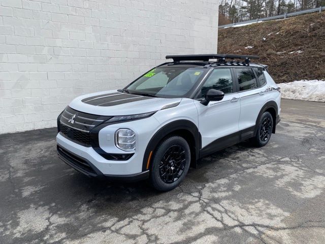 2026 Mitsubishi Outlander Trail Edition S-AWC's photo