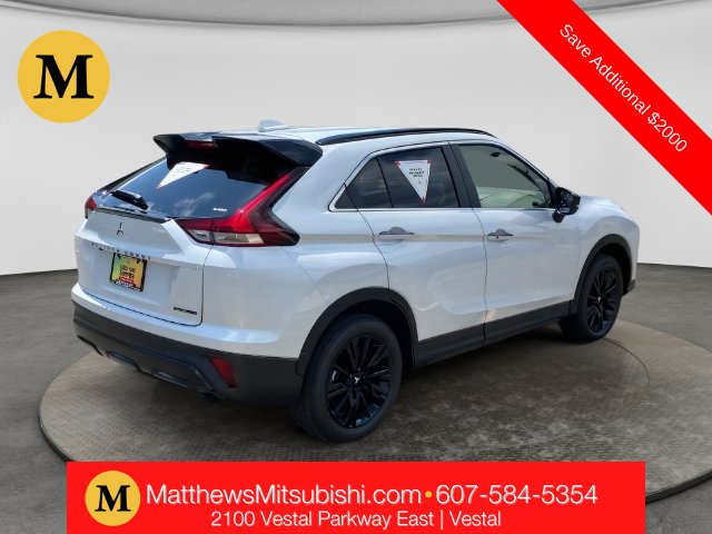Additional photo of vehicle.