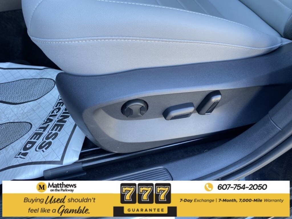 Used 2024 Volkswagen Taos 1.5T SE SUV