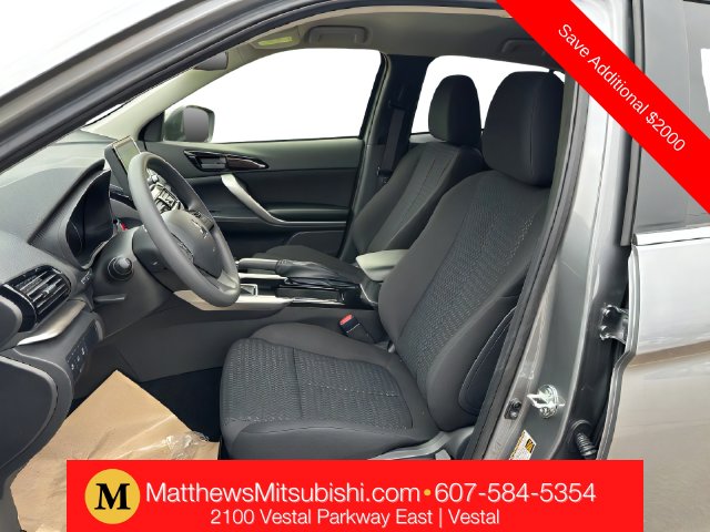 Additional photo of vehicle.