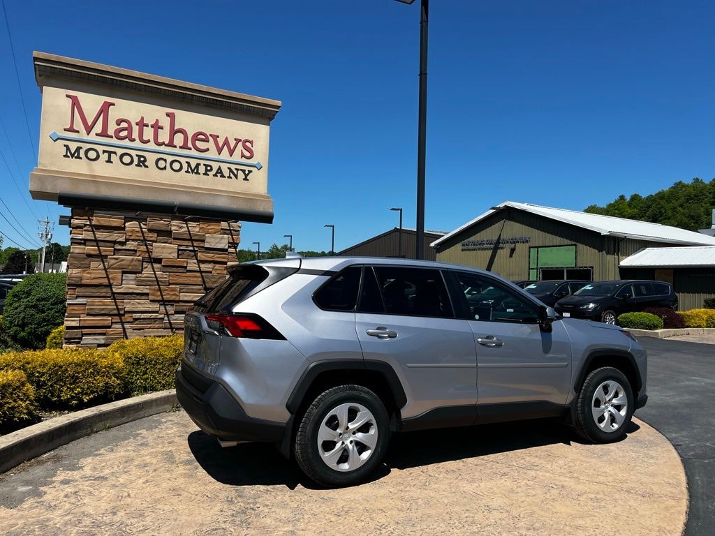Used 2024 Toyota RAV4 LE SUV