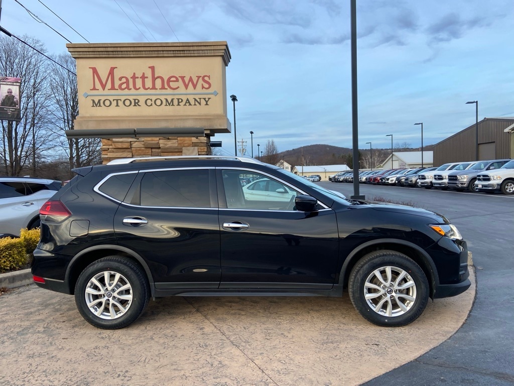 Used 2018 Nissan Rogue SV SUV