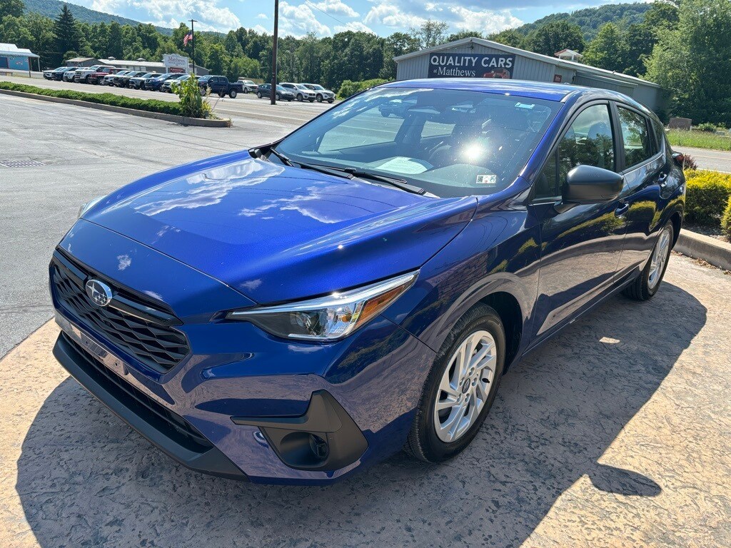 2024 Subaru Impreza Base photo 3