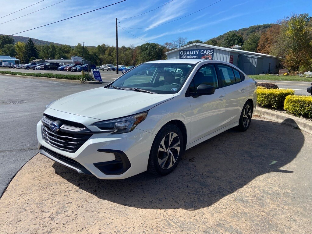 2023 Subaru Legacy Base photo 3