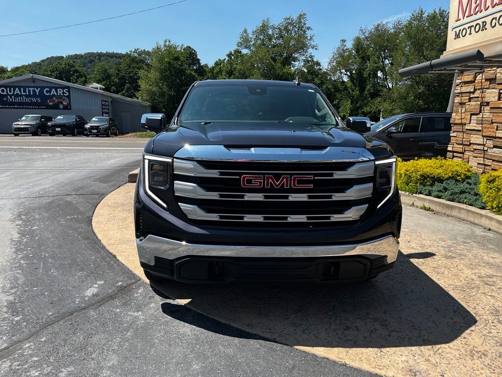 Used 2022 GMC Sierra 1500 SLE Truck Crew Cab