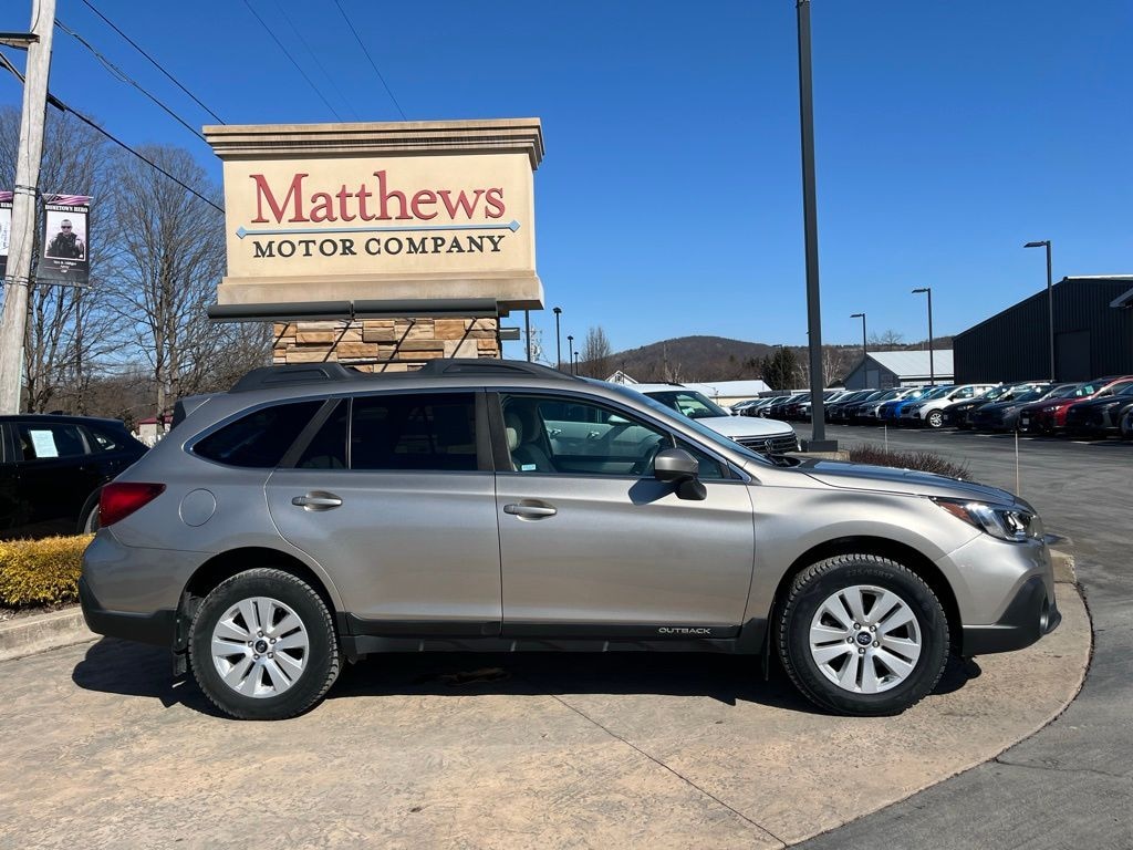 Used 2018 Subaru Outback 2.5i Premium SUV