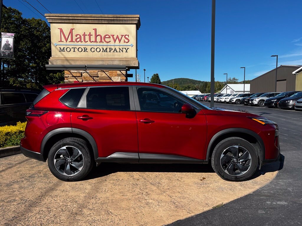 Used 2025 Nissan Rogue SV SUV