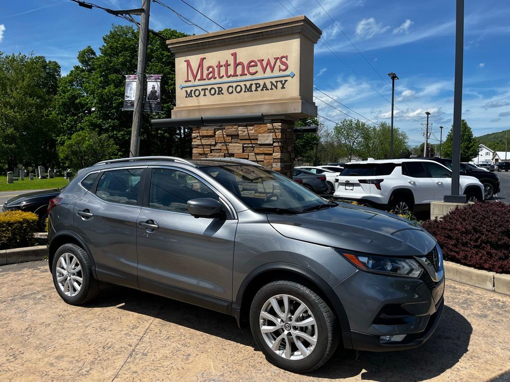 2022 Nissan Rogue Sport SV AWD's photo