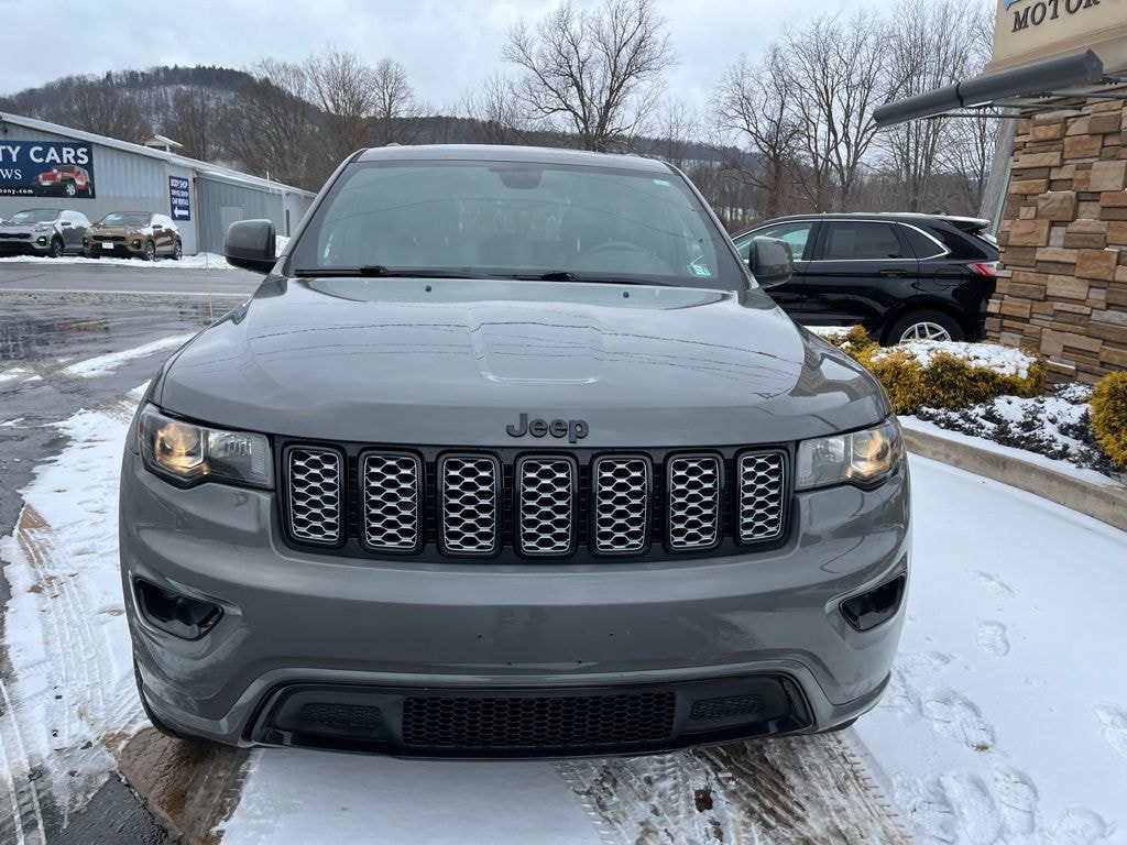 Used 2020 Jeep Grand Cherokee Altitude SUV