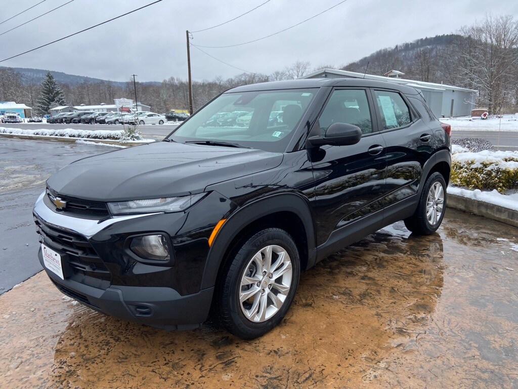 Used 2022 Chevrolet Trailblazer LS SUV