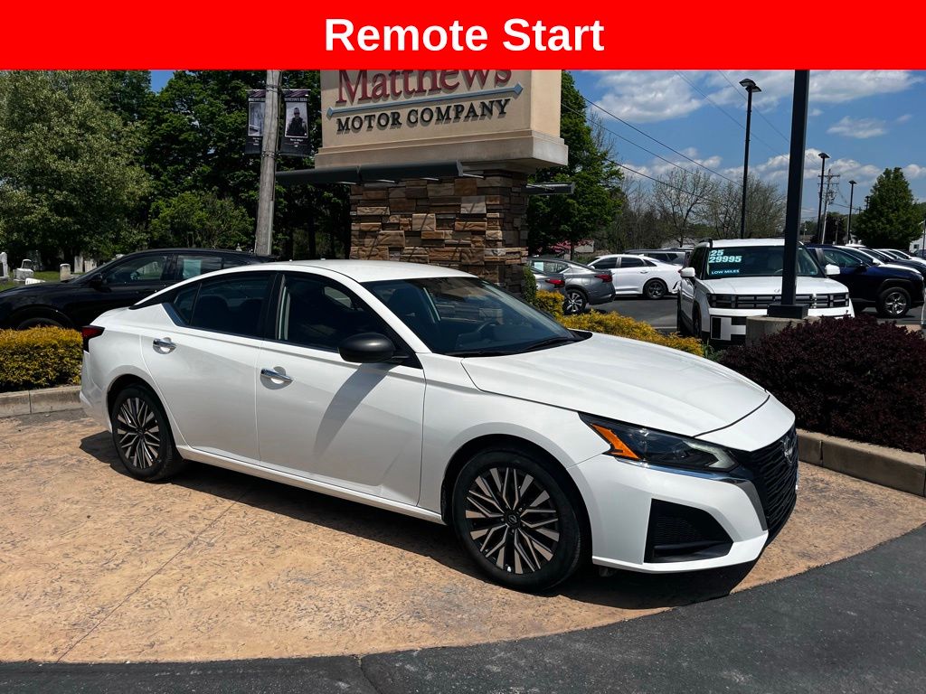 2025 Nissan Altima 2.5 SV's photo