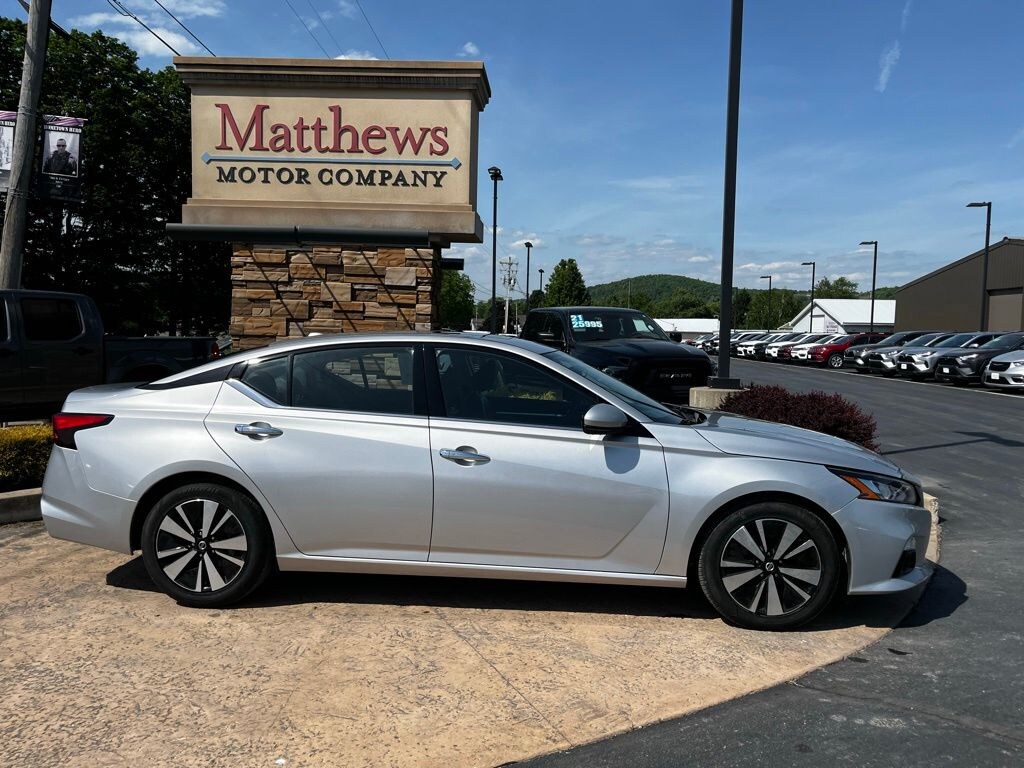 Used 2020 Nissan Altima 2.5 SL Sedan