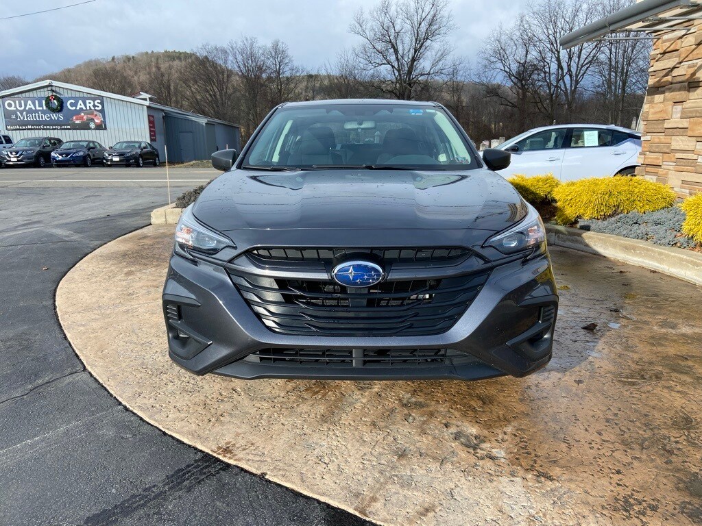 2025 Subaru Legacy Base photo 3