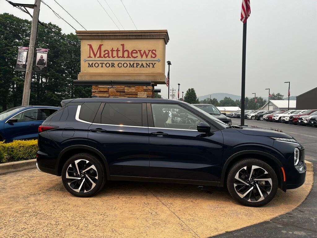 Used 2024 Mitsubishi Outlander SE SUV