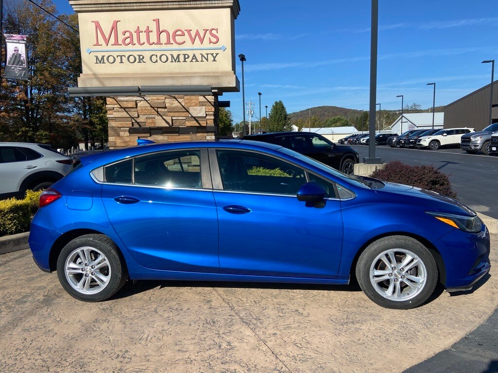 2018 Chevrolet Cruze LT photo 4