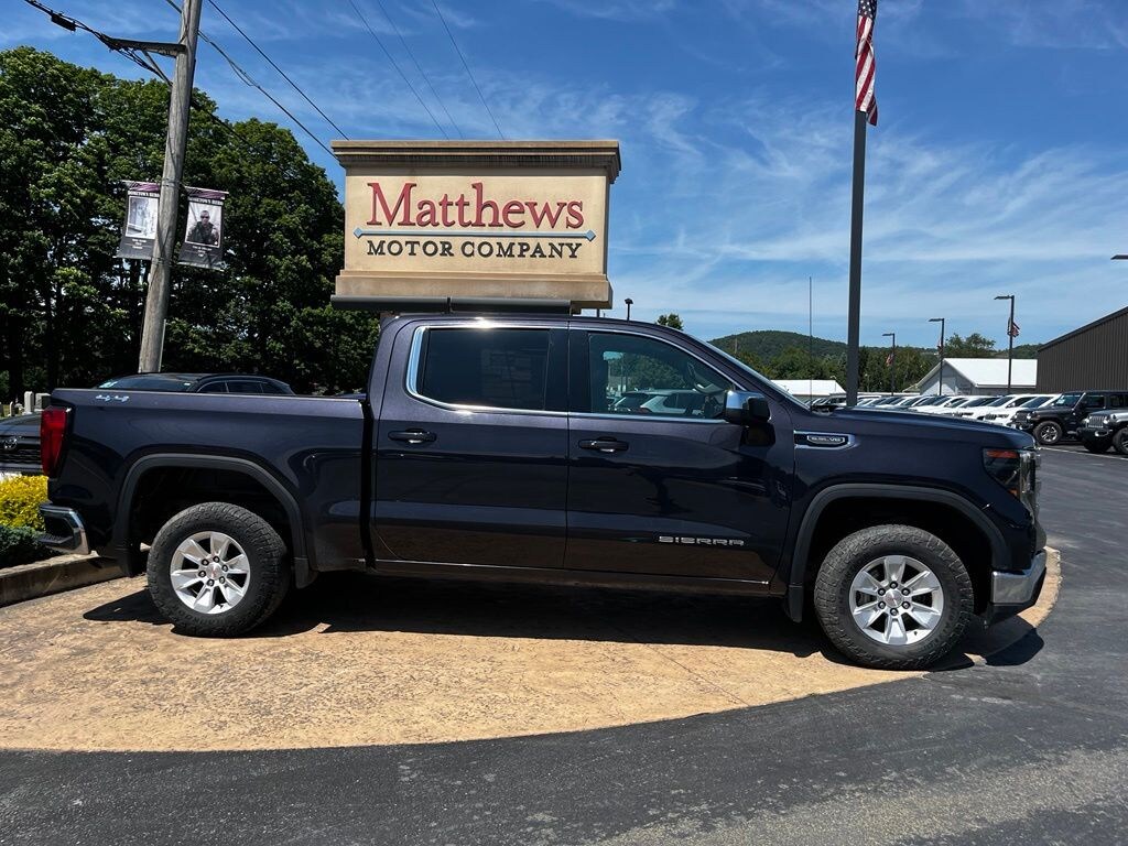 Used 2022 GMC Sierra 1500 SLE Truck Crew Cab