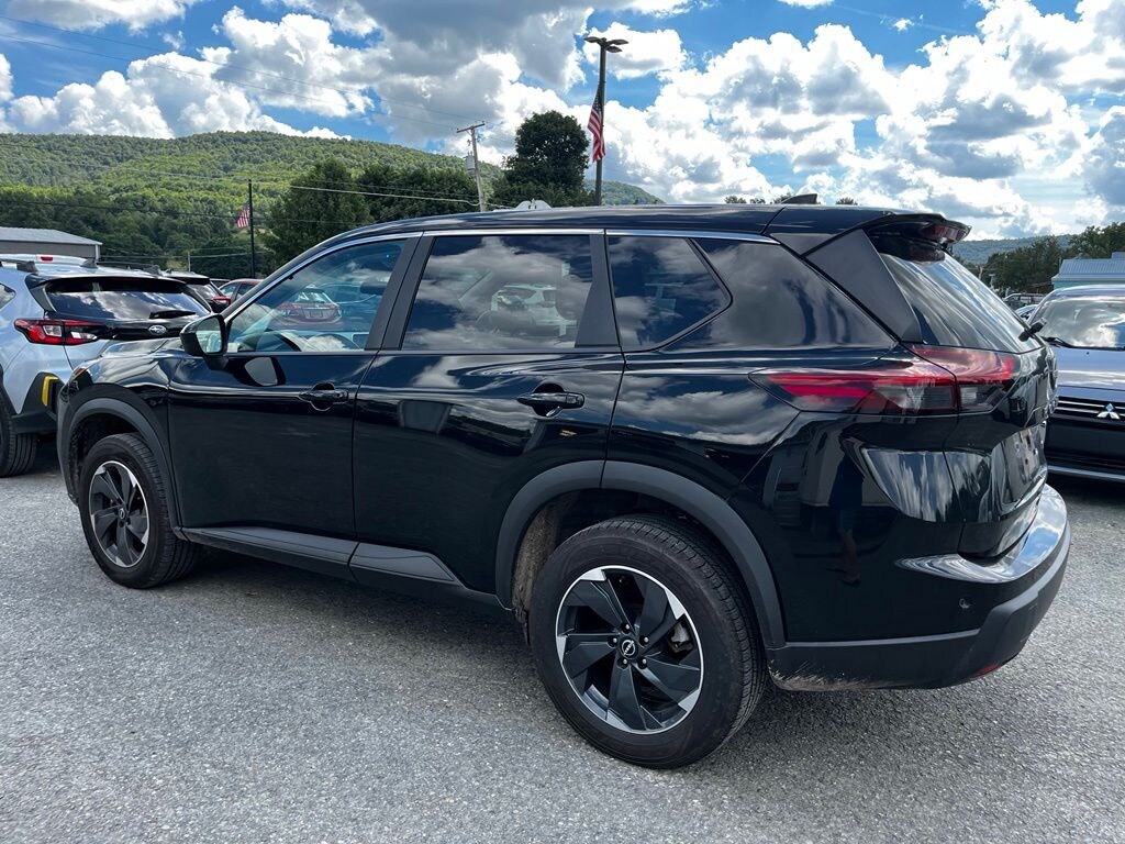 Used 2025 Nissan Rogue SV SUV