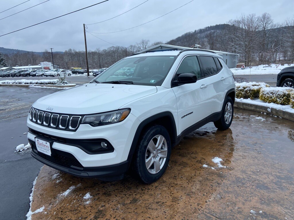 Used 2022 Jeep Compass Latitude SUV