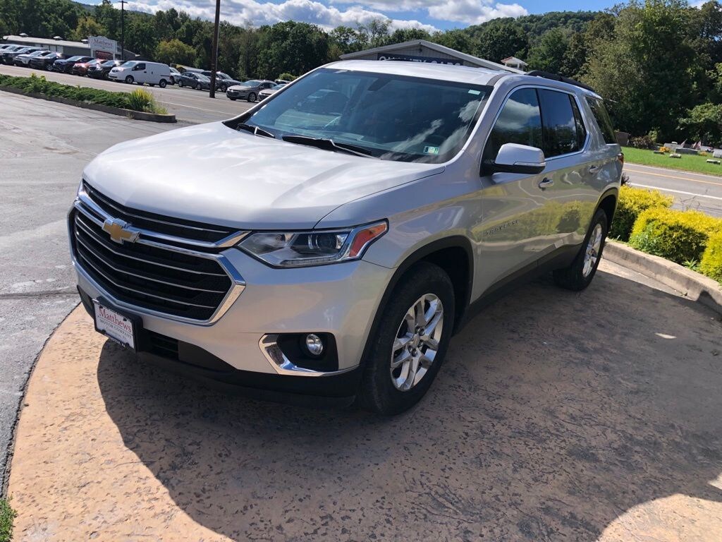 Used 2021 Chevrolet Traverse LT Leather SUV