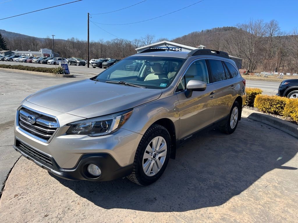 Used 2018 Subaru Outback 2.5i Premium SUV