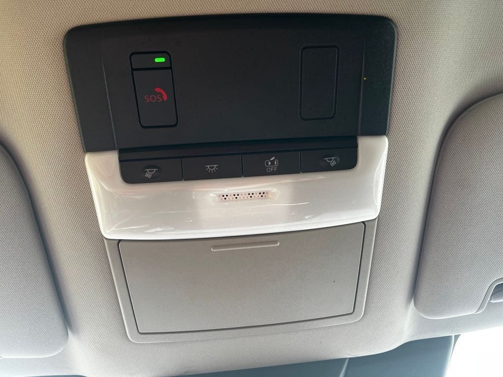2025 Nissan Pathfinder SV - Photo 21