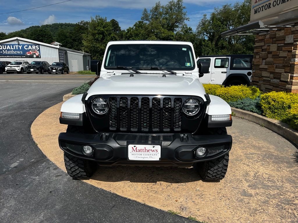 Used 2022 Jeep Gladiator Willys Truck Crew Cab