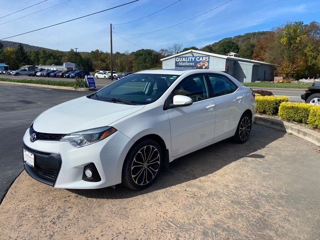 2016 Toyota Corolla Plus photo 3