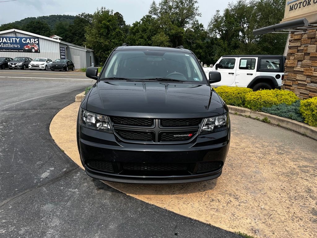Used 2018 Dodge Journey SE SUV