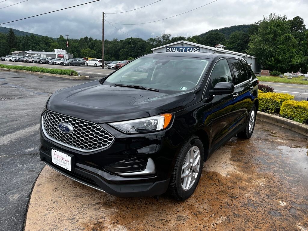 Used 2024 Ford Edge SEL SUV