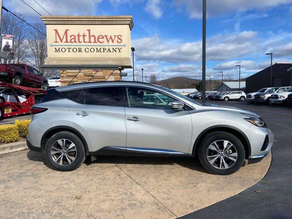 2023 Nissan Murano SV photo 4