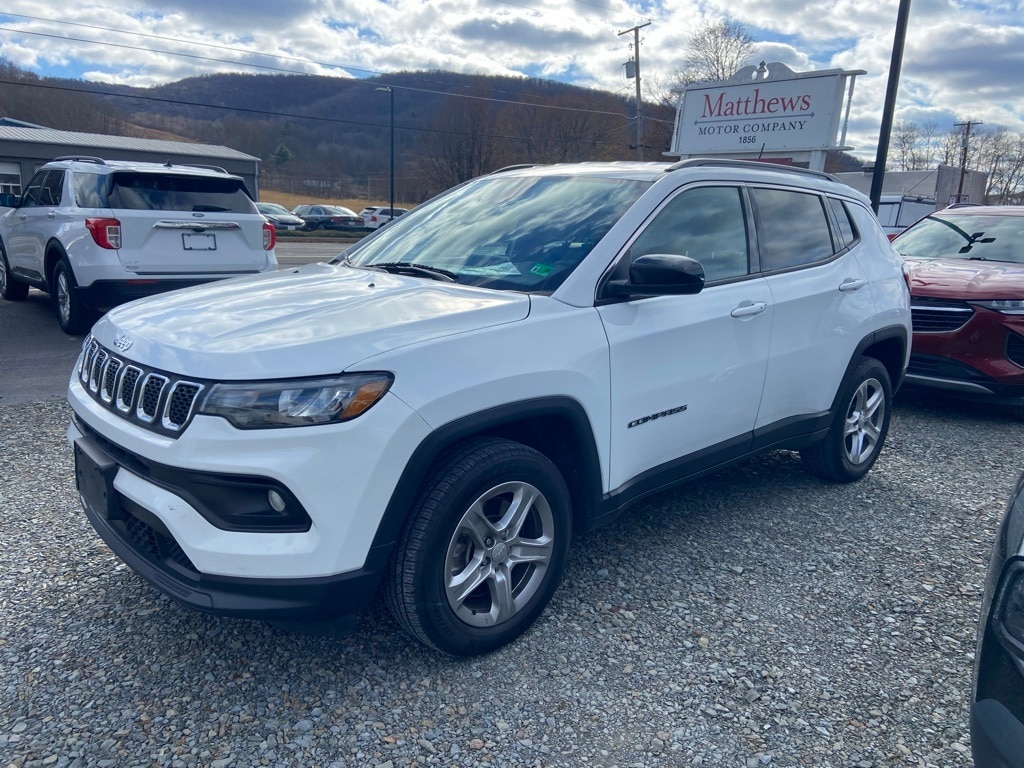 Used 2023 Jeep Compass Latitude SUV