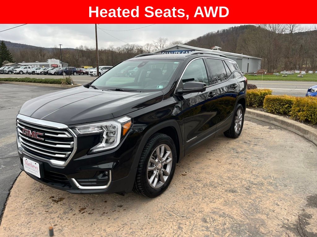2024 GMC Terrain SLT AWD's photo