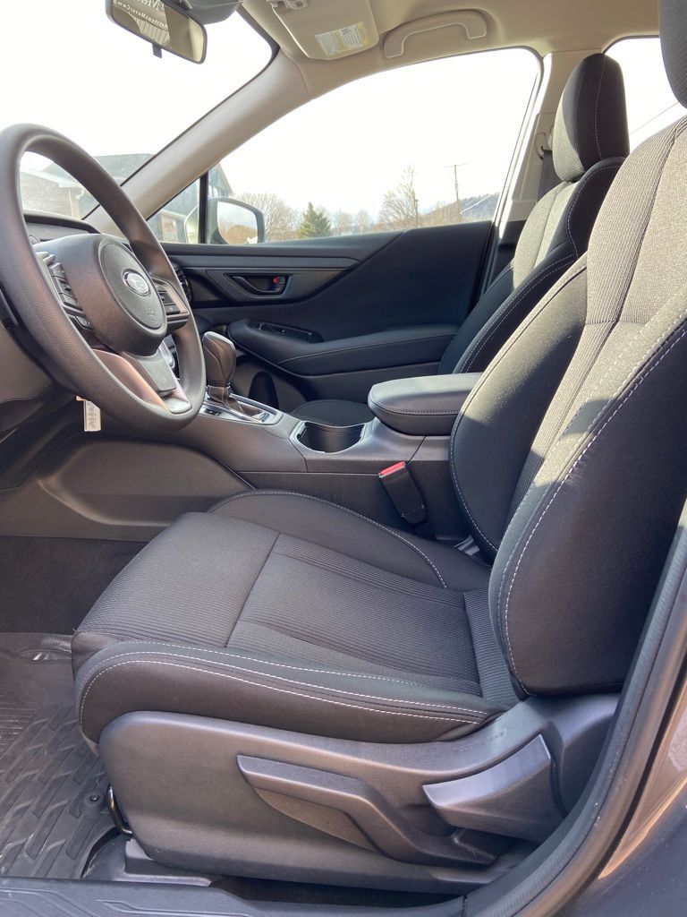 2025 Subaru Legacy Base - Photo 6