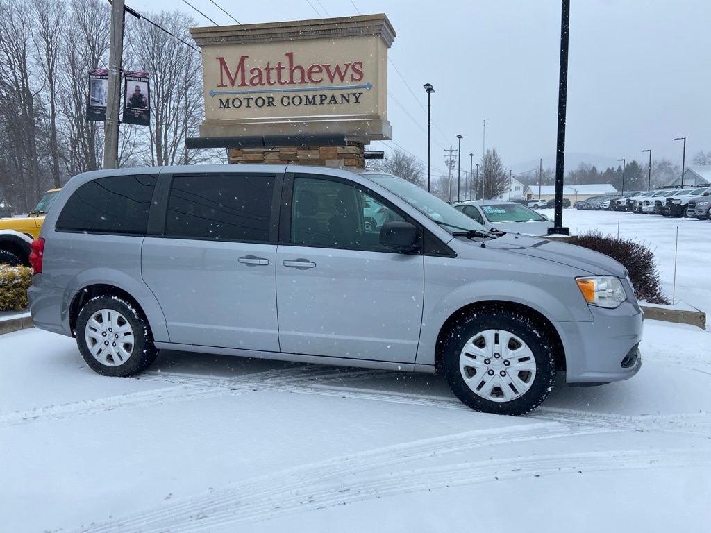 Used 2018 Dodge Grand Caravan SE Van Passenger Van